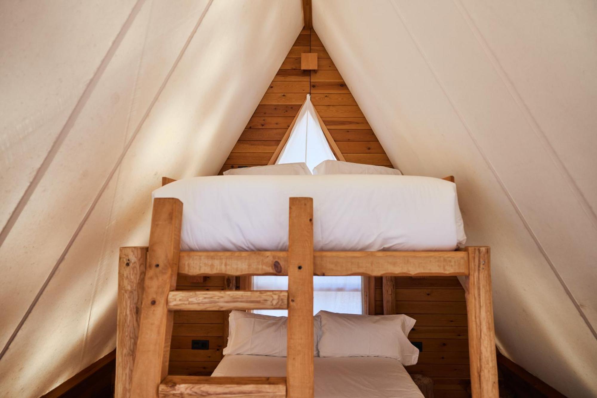 Taiga Tarifa Punta Paloma Hotel Стая снимка