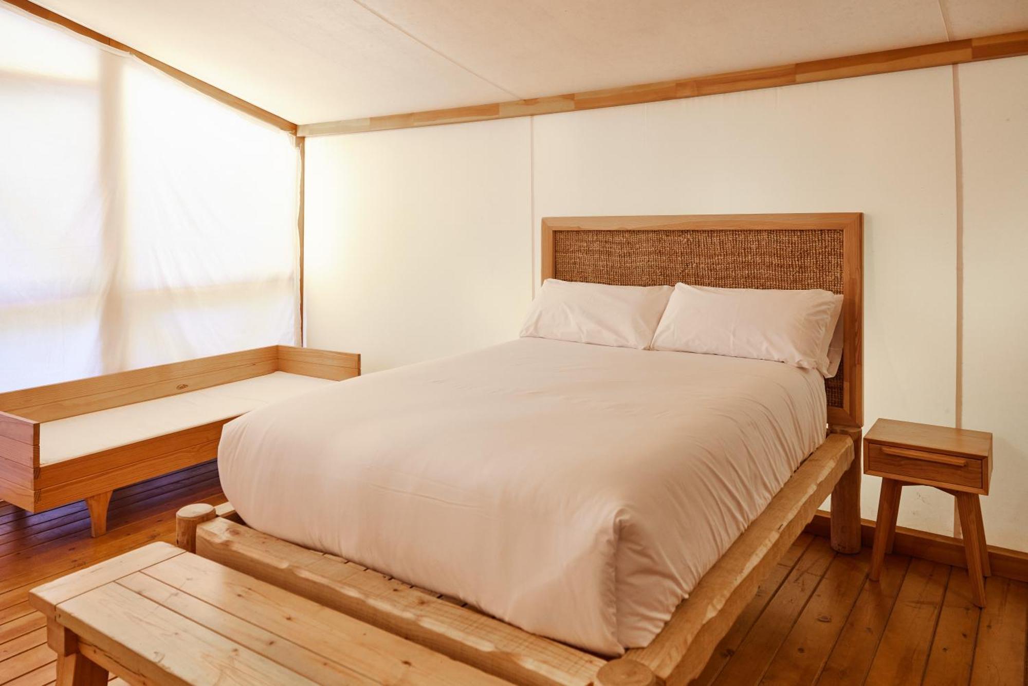 Taiga Tarifa Punta Paloma Hotel Стая снимка
